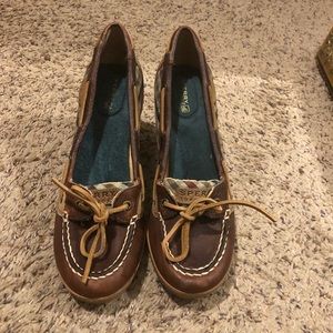 Sperry shoes brand new size 9.